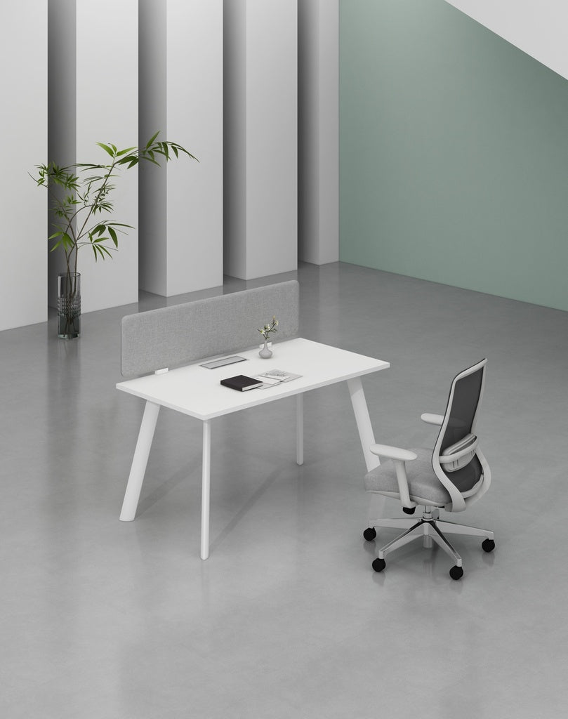 Agile 2 Series- Single side one person workstation