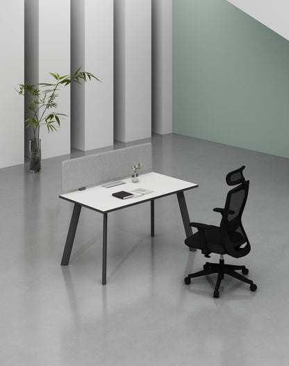 Agile 2 Series- Single side one person workstation