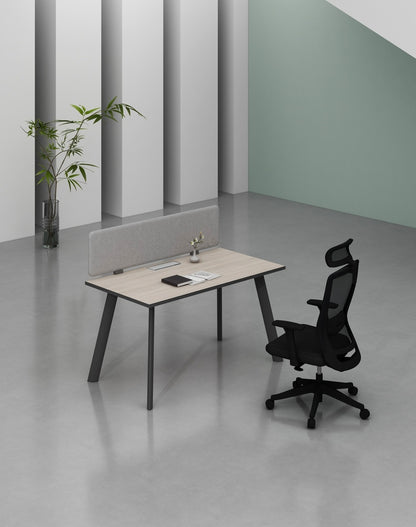 Agile 2 Series- Single side one person workstation
